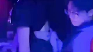 【69堂午夜视频】黑料吃瓜-盘锦布车酒吧do瓜_辽油三高_王庸昊_酒吧做爱！监控下两人无惧羞涩_视频疯传全网_引发焦点