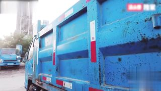 【69堂午夜视频】黑料吃瓜-色影师拍摄极品身材素人模特_在户外拍裸照被很多路人看到了_内裤都脱了_大型社死现场啊