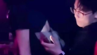 【69堂午夜视频】黑料吃瓜_盘锦布车酒吧do瓜_辽油三高_王庸昊_酒吧做爱！监控下两人无惧羞涩_视频疯传全网_引发焦点