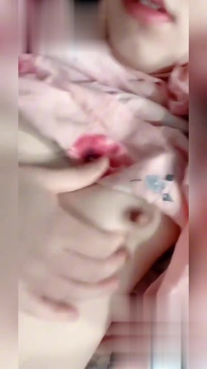 【69堂午夜视频】黑料吃瓜_美容美体不如先美自己_武汉美容院上班的反差母狗_赵菲_大尺度在线展示身材_大量不雅私密找被曝光