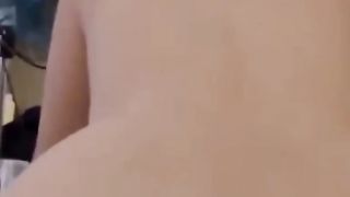 【69堂午夜视频】黑料吃瓜-台湾警察学校警队新星做爱视频流出面对肉棒女警也无法抵抗这算不算是袭警