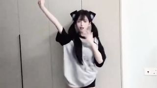 【69堂午夜视频】黑料吃瓜-抖音网红萌妹天花板小马漫漫露点福利送出金主定制海量视图流出留着给打打飞机是个好选择