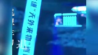 【69堂午夜视频】黑料吃瓜-料友投稿在探探上认识的幼儿园园长御姐气质高挑身材喜欢被调教比母狗有过之而无不及