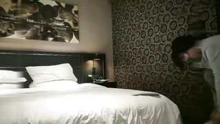 【69堂午夜视频】长相清纯甜美萌妹子啪啪，洗完澡穿上衬衣黑丝特写口交舔逼后入猛操