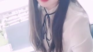 【69堂午夜视频】国产剧情白虎粉嫩蜜穴司雨跳蛋自慰窗台沙发上面暴力输出