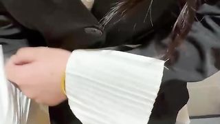 【69堂午夜视频】网吧里跳蛋调教姐姐直接在厕所打炮，水汪汪骚穴玩喷尿又湿又滑后入内射