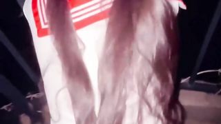 【69堂午夜视频】爸妈睡着后拉着妹妹在天台做爱，面对城市的夜景后入蜜桃臀小穴抽插喷射