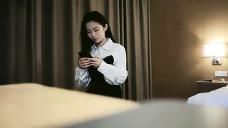 【69堂午夜视频】深夜场长相清纯极品黑色长裙妹子啪啪，舔弄摸屌上位骑坐侧入快速猛操搞得妹子呻吟