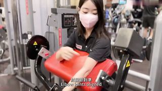 【69堂午夜视频】健身女教练为了业绩，不惜牺牲了一切