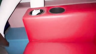 【69堂午夜视频】与妹妹电影院偷情！无套内射白虎粉穴妹妹