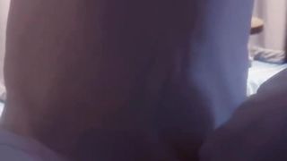 【69堂午夜视频】哄骗妹妹闺蜜出来逛街买衣服，商场里大庭广众下就抠逼