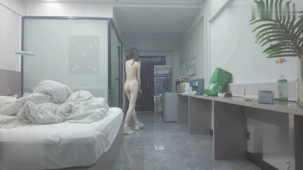 【69堂午夜视频】字母圈SM大神，肛塞调教大一蜜臀母狗