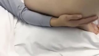 【69堂午夜视频】玩淫乱脱衣服游戏，让两女穿上丝袜共待一夫，被操上瘾的姐妹竟然玩起叠罗汉太刺激了！ 00_01_35-