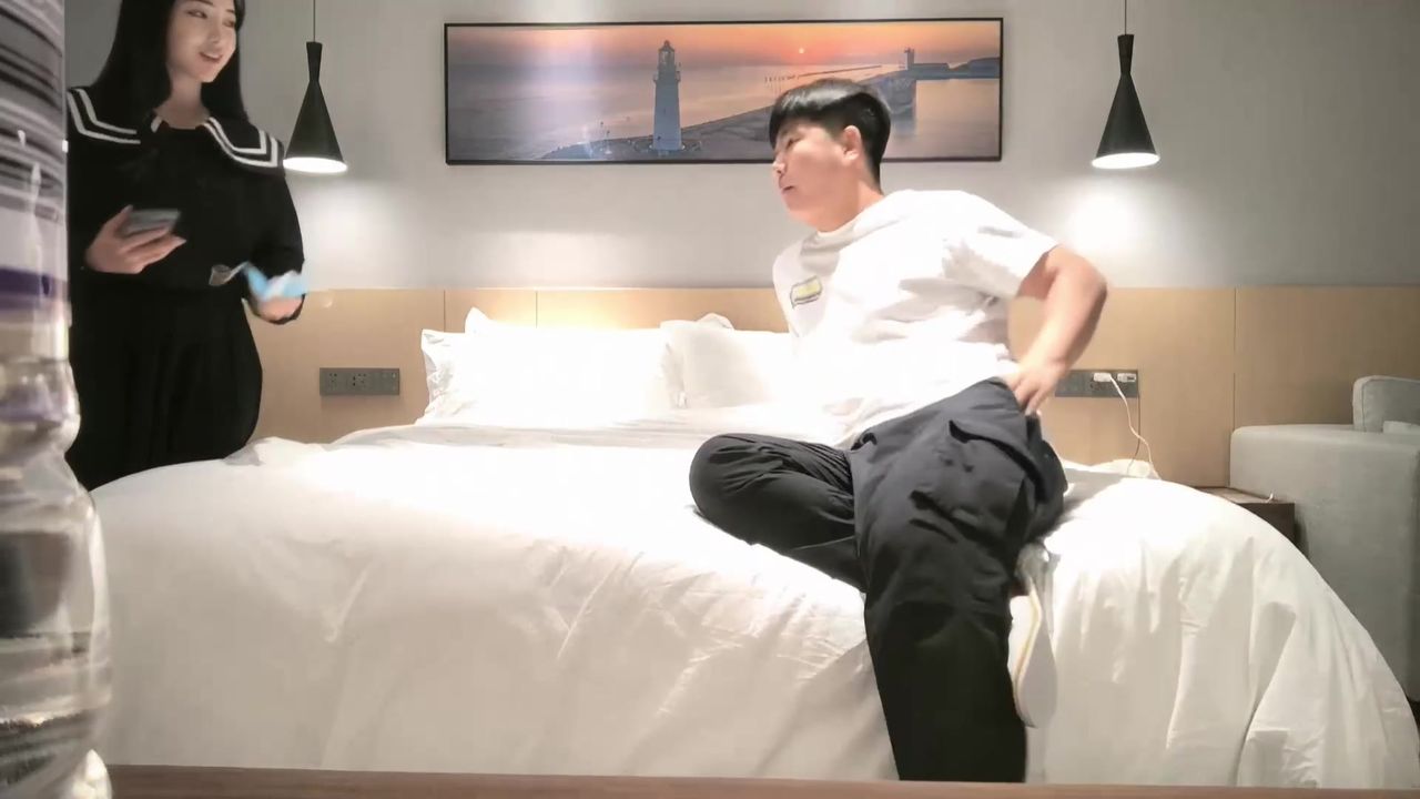 【69堂午夜视频】5000约平面模特美乳坚挺叫声超甜