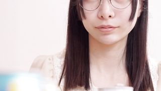 【69堂午夜视频】国王游戏中急速接近的隐藏淫乱1