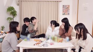 【69堂午夜视频】国王游戏中急速接近的隐藏淫乱1