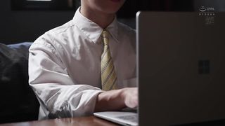 【69堂午夜视频】肉食系人妻女上司诱惑部下欲罢不能1