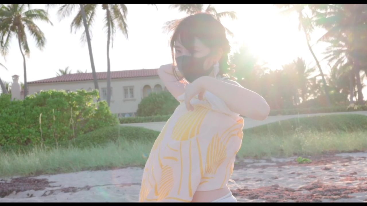 【69堂午夜视频】在海边更衣室做爱吧