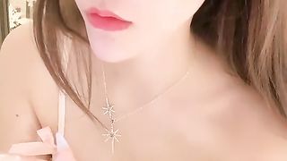 【69堂午夜视频】E罩杯顶级美乳网红女神，身材一流极品美腿，包臀裙开档黑丝，给炮友舔屌口交，坐在浴室地上自慰，张开双腿猛扣 00_00_00-00_59_52