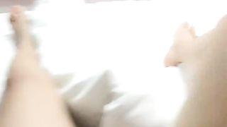 【69堂午夜视频】有酒窝的极品妞全程露脸宾馆跟小哥约啪，揉奶玩逼道具抽插舔鸡巴的样子真骚，无套爆草淫声荡语一晚干她两次