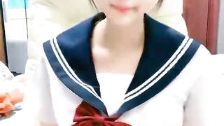 【69堂午夜视频】清纯乖巧邻家妹妹新买的学生制服，穿上给大家看，撩起里面穿着连体内裤，掰开粉穴特写，手指扣入表情很享受