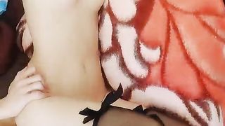 【69堂午夜视频】黑丝萝莉双马尾跟她的小哥哥激情啪啪，口交大鸡巴让小哥爆草粉嫩骚穴，多体位蹂躏抽插，浪荡呻吟不止真刺激