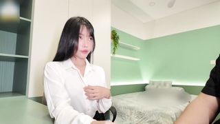 【69堂午夜视频】丰臀越南美女老师勾引学生啪啪后入