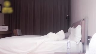 【69堂午夜视频】花了几千块玩到了 吴某帆嫖过的外围女插到她下面出白浆这钱没白花