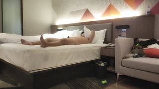 【69堂午夜视频】极致淫荡的眼镜骚货开档丝袜榨干大鸡巴