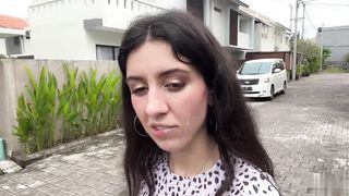 【69堂午夜视频】荡妇保姆必须和老板发生关系才能保住工作最后被内射