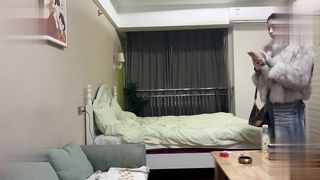 【69堂午夜视频】一个极品清纯妹子经验少但是非常配合做得时候小表情非常丰富娇喘声也非常好听身材纤细皮肤雪白的